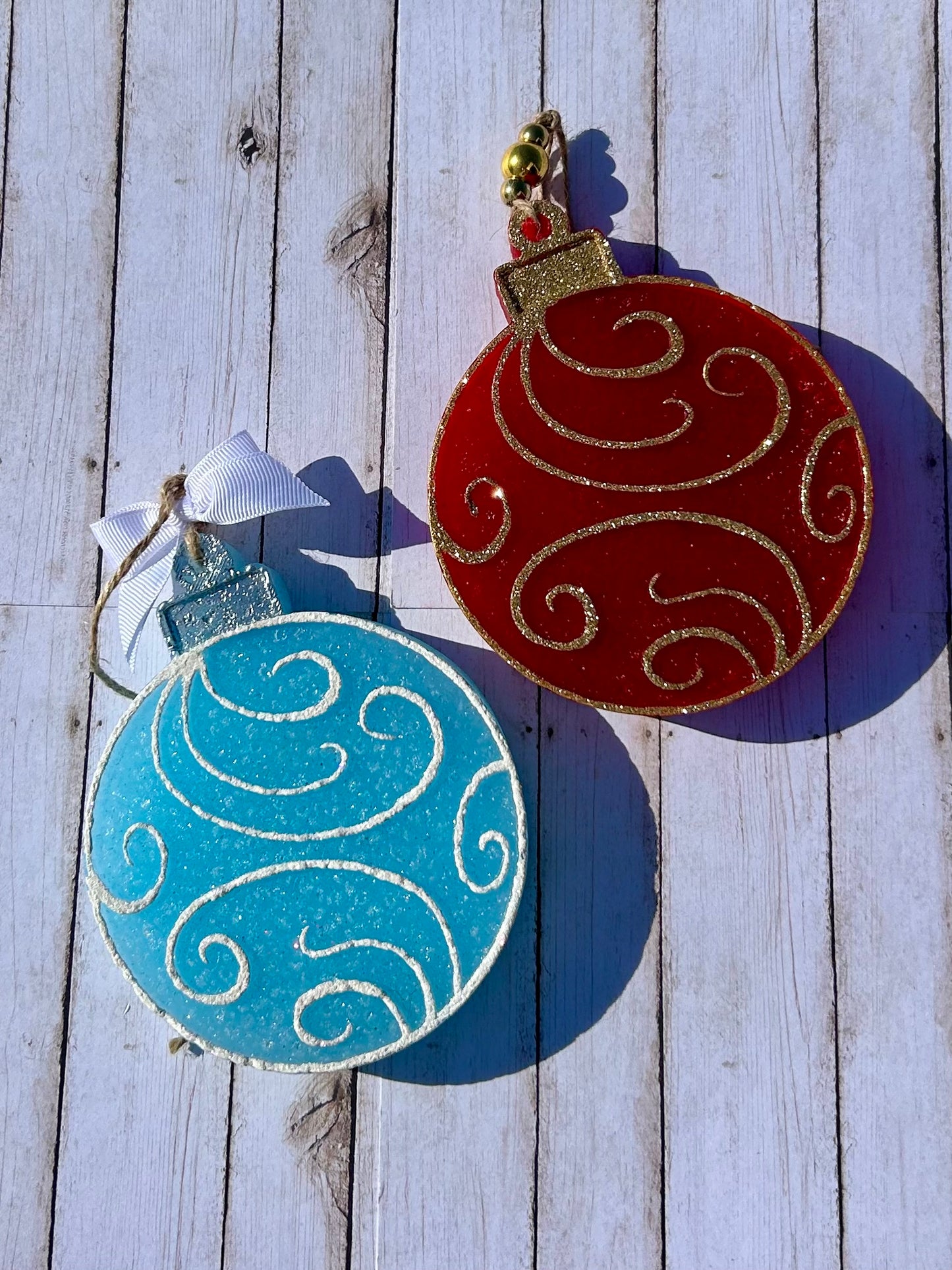 Swirl Ornament